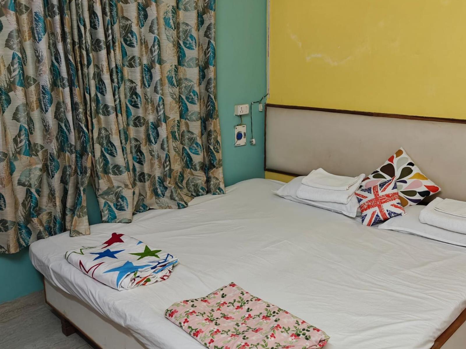 Fully Furnished Ish, Atithya Homestay With Various Amenities And Free Services In Lucknow, India מראה חיצוני תמונה
